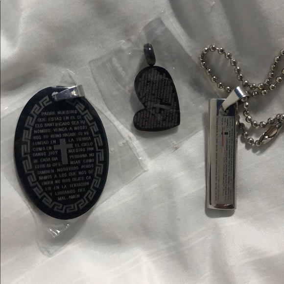 Spanish Other - Spanish Necklaces